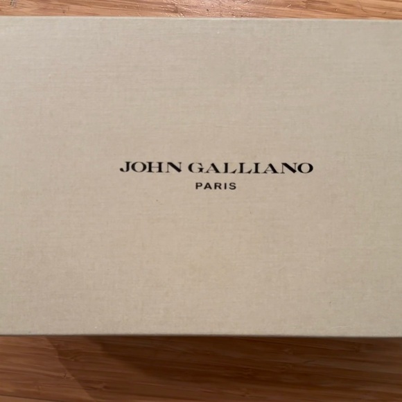 John Galliano Chain Mules, Nude color with newspaper print pattern, Size 36 - Picture 10 of 13